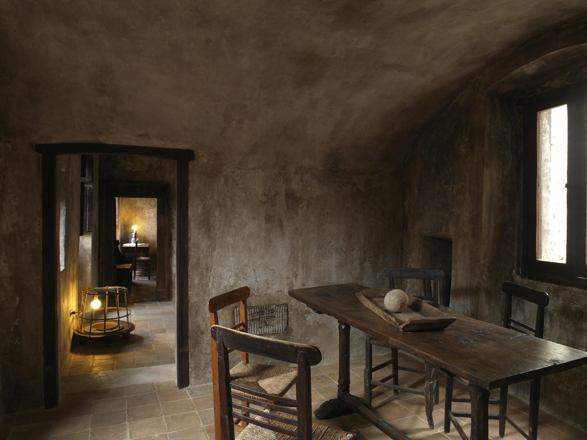 Sextantio Albergo Diffuso Santo Stefano Di Sessanio Exterior foto